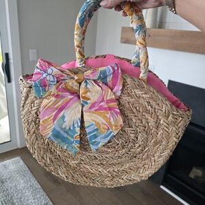 NWT! Molly Bracken Straw Tote with Colorful Bow